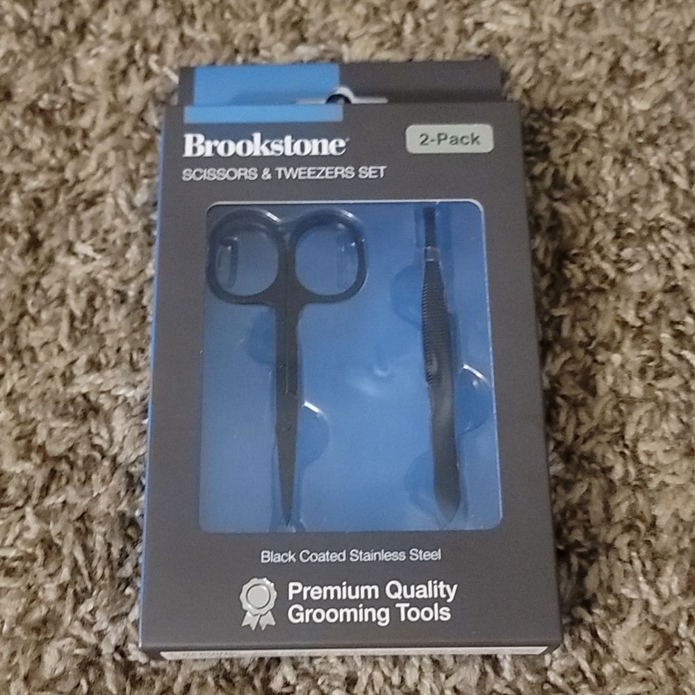 Brookstone Scissors & Tweezers Set